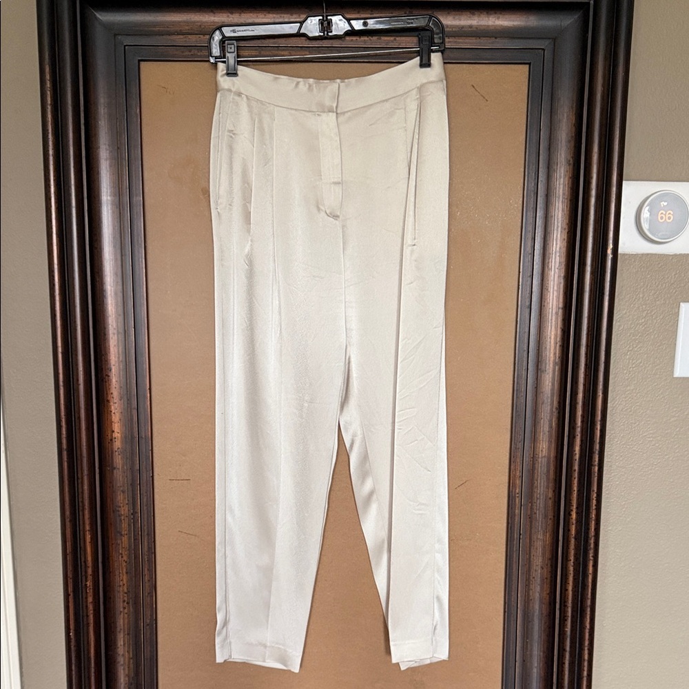 Babaton Vogue Satin High Rise Pleat Pant light birch